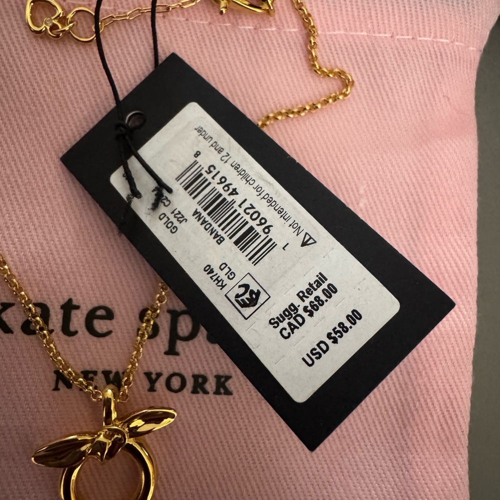 Kate Spade Bandana Pendant - Picture 3 of 5